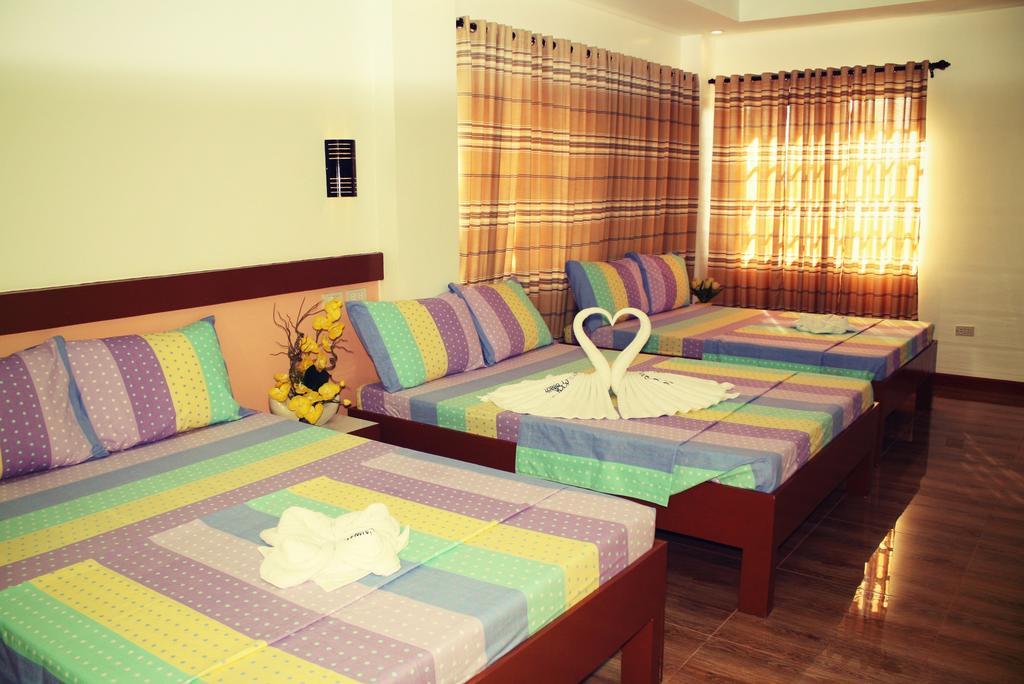 Sea Jewel Beach Resort Puerto Galera Eksteriør billede